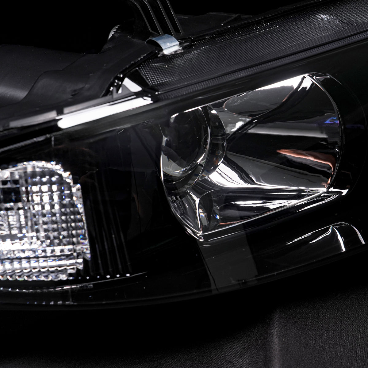 Archaic Nissan Skyline R33 LED Headlights | GTS, GTST & GT-R