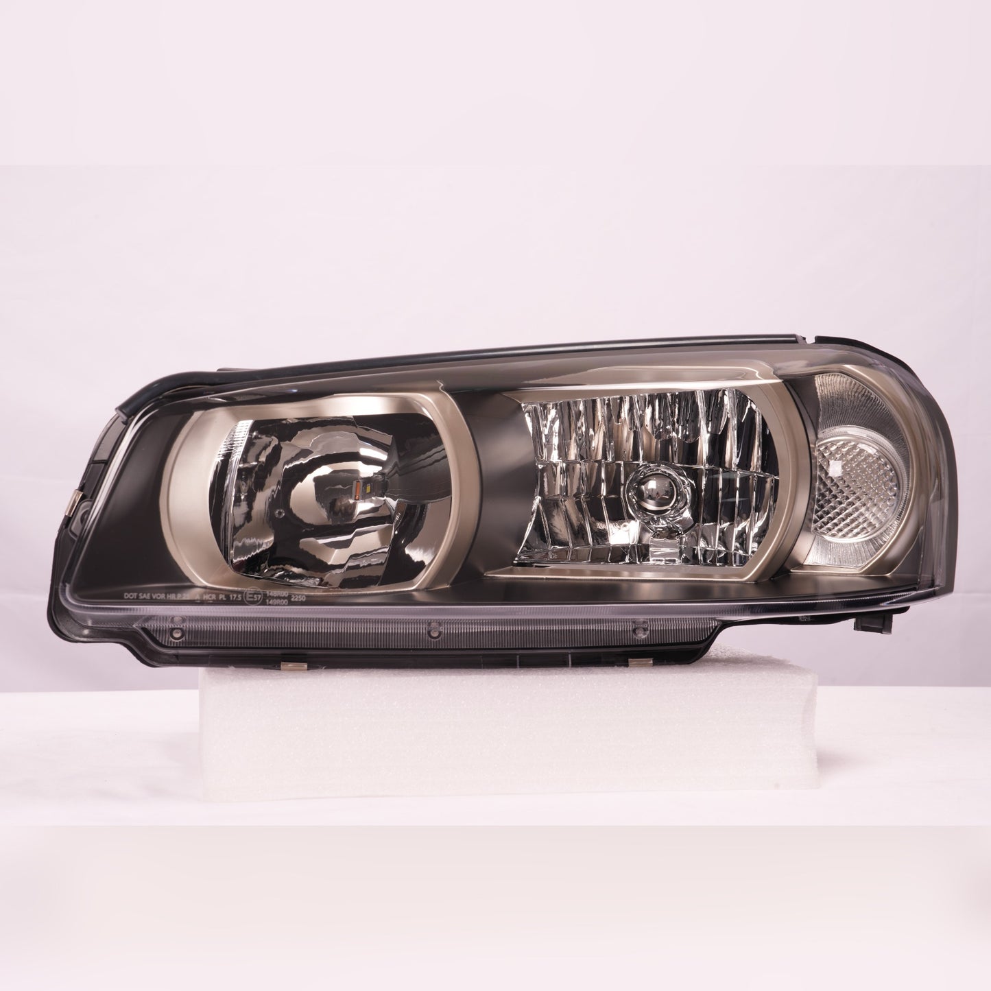 Archaic OE-Style Halogen Headlights for Nissan Skyline R34 1998–2002