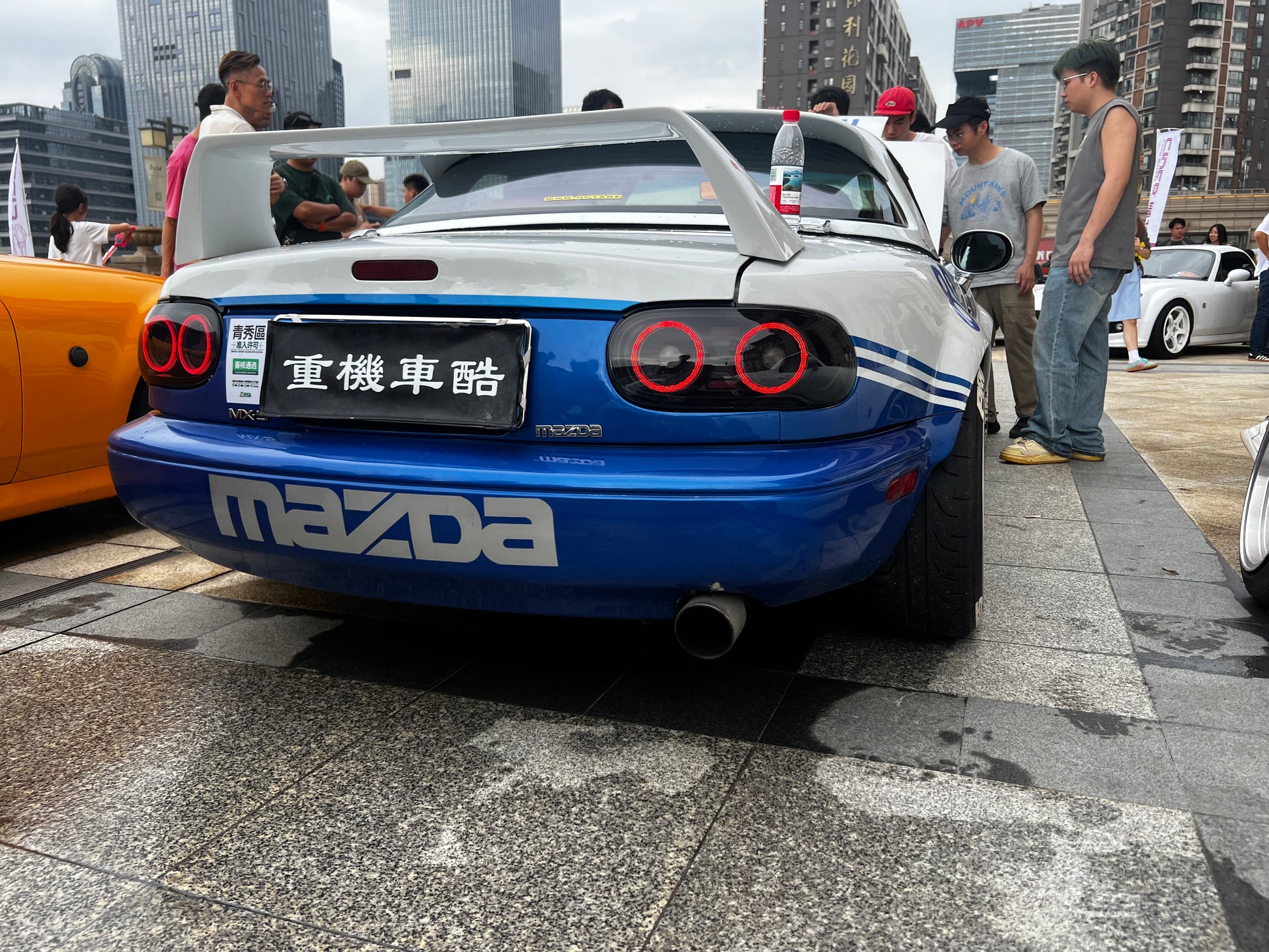 Mazda Miata NA with Archaic LED taillights after installation
